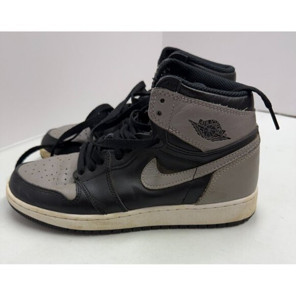 Nike Air Jordan 1 Retro High OG GS Shadow 2018 Size 6.5 Y Grey Black 575441-013 - Picture 1 of 15